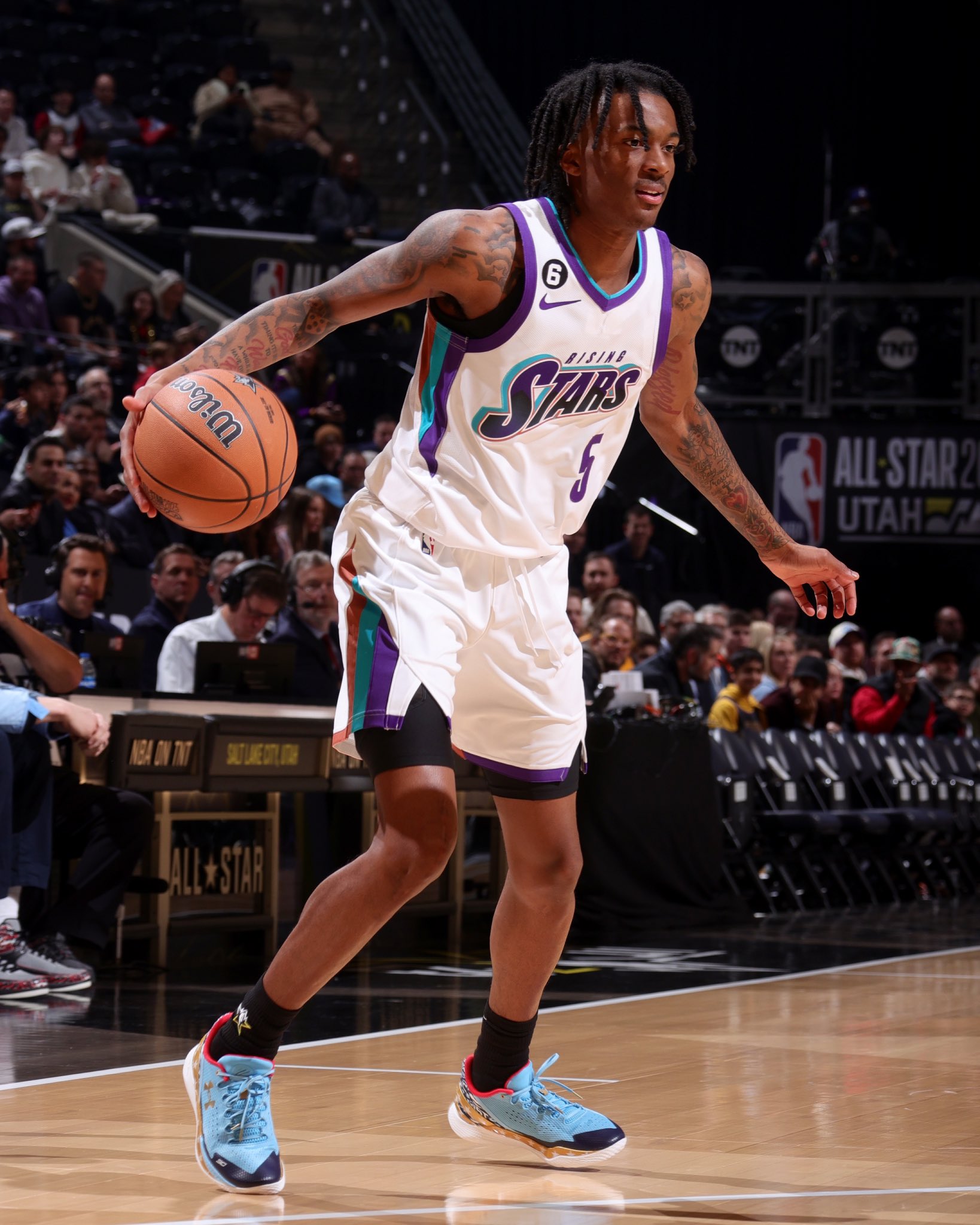 SLAM Kicks on Twitter: