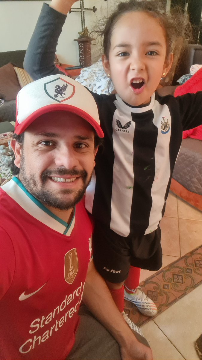 El Cuarto De Raulito (@cuartoderaulito) on Twitter photo Dia de juego
#LaPremierEnParamount
<a href="/LFC/">Liverpool FC</a> vs <a href="/NUFC/">Newcastle United</a>
<a href="/paramountplus/">Paramount+</a> <a href="/ParamountPlusLA/">Paramount+ Latinoamérica</a>
<a href="/ToonMexico/">Toon Army México</a> <a href="/MexiKop_/">MexiKop</a>
.
.
.
.
#ynwa #toonarmy #lfc #nufc #premierleague Dia de juego
#LaPremierEnParamount
<a href="/LFC/">Liverpool FC</a> vs <a href="/NUFC/">Newcastle United</a>
<a href="/paramountplus/">Paramount+</a> <a href="/ParamountPlusLA/">Paramount+ Latinoamérica</a>
<a href="/ToonMexico/">Toon Army México</a> <a href="/MexiKop_/">MexiKop</a>
.
.
.
.
#ynwa #toonarmy #lfc #nufc #premierleague
