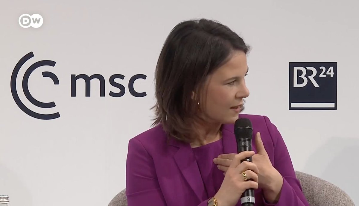 Baerbock is asked "Can there be any safety for Ukraine while Putin remains in Russia?"

Baerbock: 
- If he doesn’t change 360° - then no
- But he *can* change his position 360° 
- It’s in his hands