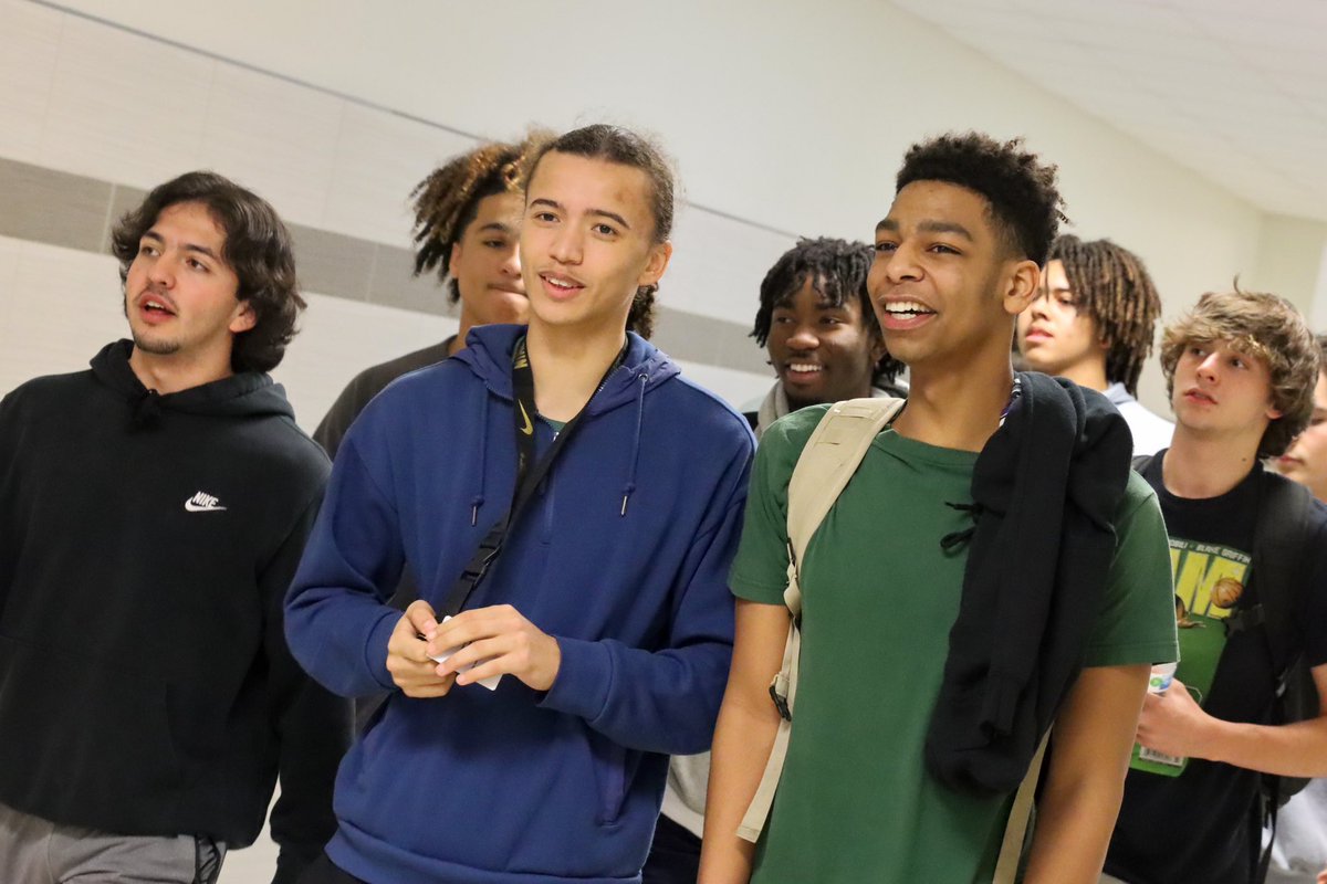 For the first time in 20 years, Pirate Basketball is headed to the Bi-District Championship!  Granbury Fire Department will lead the team at 4:45pm on Tuesday.  Fans may line Pearl St. to see our boys off as travel through the square on their way to Crowley.

#PirateFamily