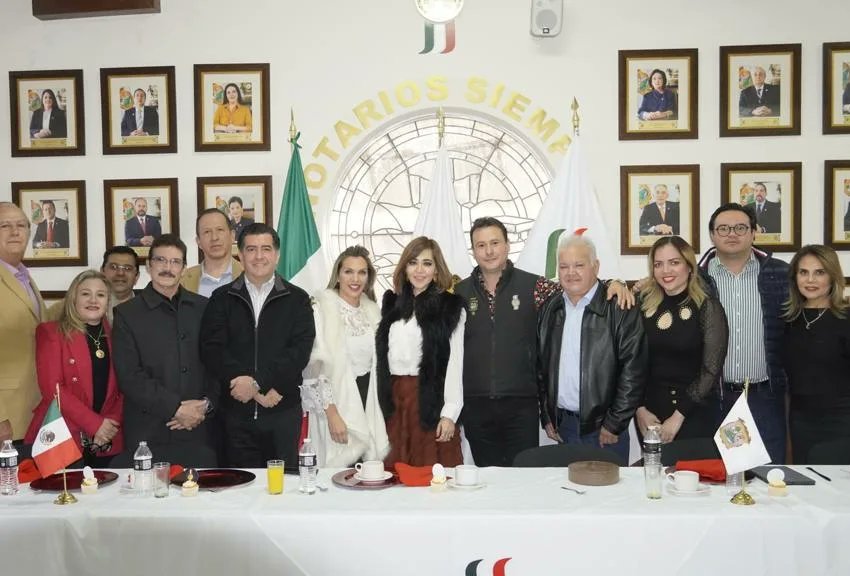 Visita al Colegio de Torreón donde pude platicar sobre los retos y perspectivas para el notariado en el 2023
#unnotariadosiemprecontigo 
#ContigoSí 
#NotariadoMexicano