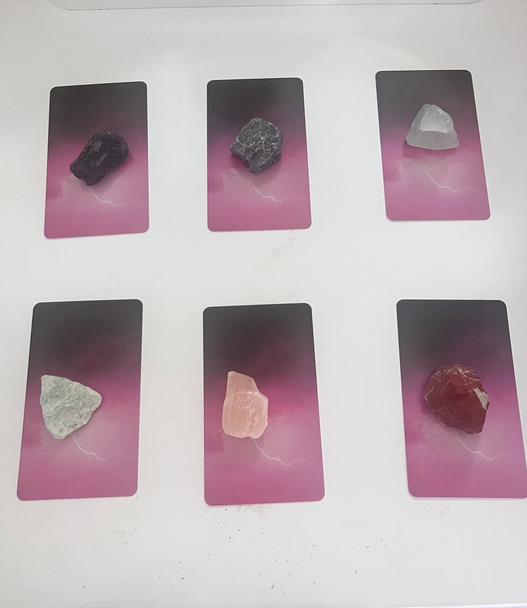 •kart seç💖

•aklındaki kişinin söylemek istediği nedir?

•takip ve rt şartıyla✨