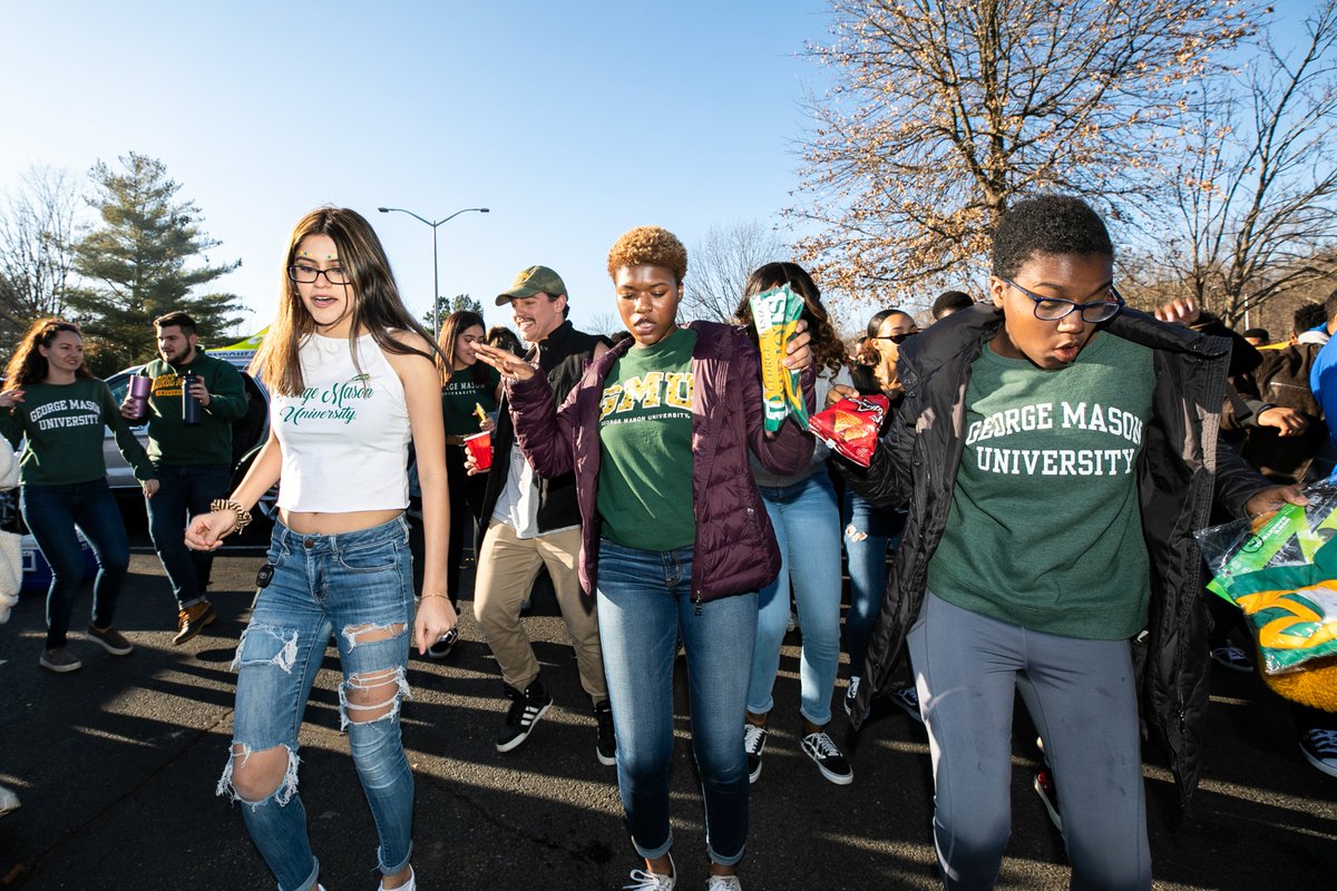 GeorgeMasonU's tweet image. HAPPY HOMECOMING, PATRIOTS! 💚💛

12pm ET: Homecoming Tailgate and Festival - Lot A at @eaglebankarena 

4pm ET: @MasonMBB vs. La Salle University 🏀

Will you be there, #MasonNation? 

📷: OUB