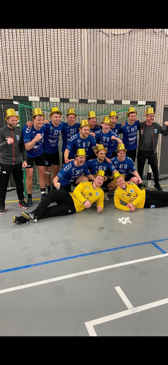 Första guldhattarna ut, kvalspel förra året och nu upp i det nya poolsystemet. Grattis Uppsala! Ska Tyrold eller Skogås följa med upp? Vamus.