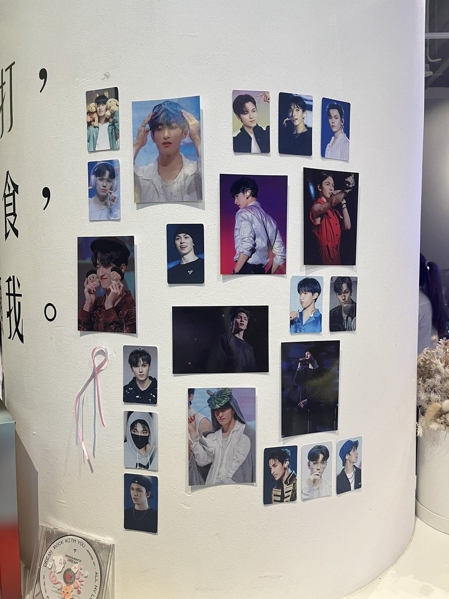 cheolswifey's tweet photo. thank you so much @hey218bros for organising this event! the cupsleeve was absolutely adorable &amp; i had a great time with my friends (&amp; cherry coups hehe) 🥹 till next time 🫶🏻❤️💙

#hey218bros #218day_DK_Vernon https://t.co/cguDHE0xo5