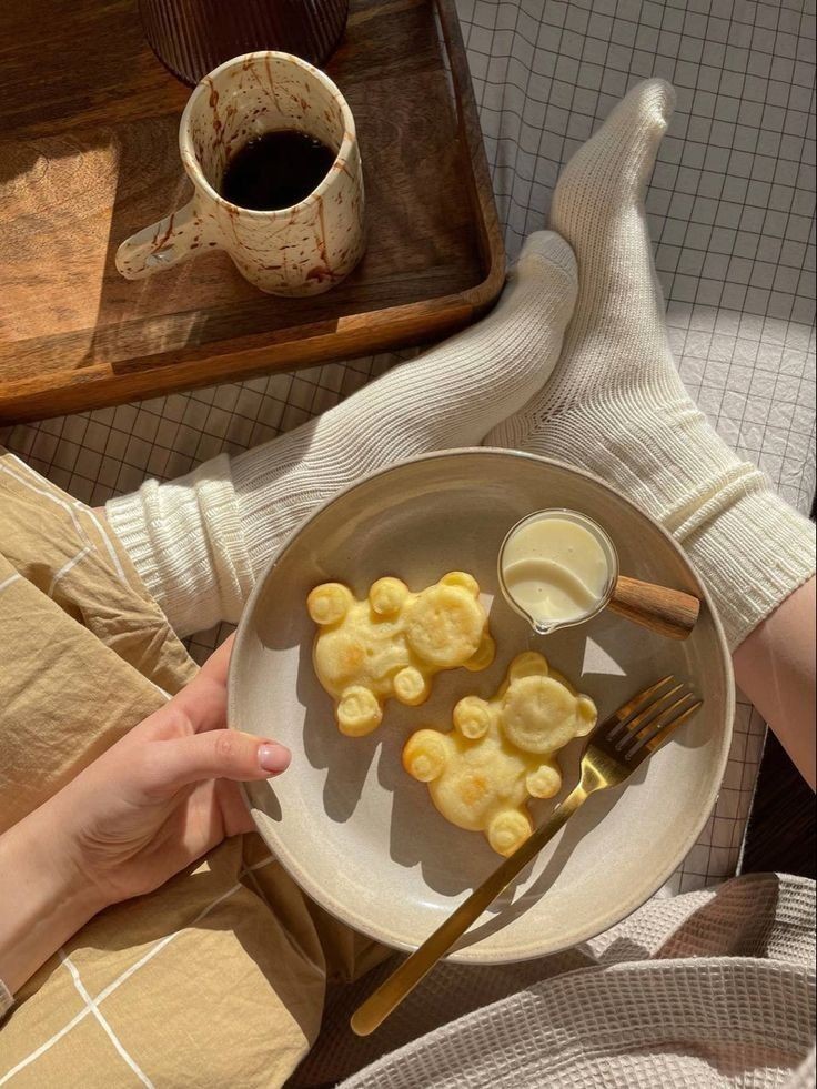 shewearprada's tweet photo. Sunkissed 🥞🌿⛅ https://t.co/q1QkwvJ9ir
