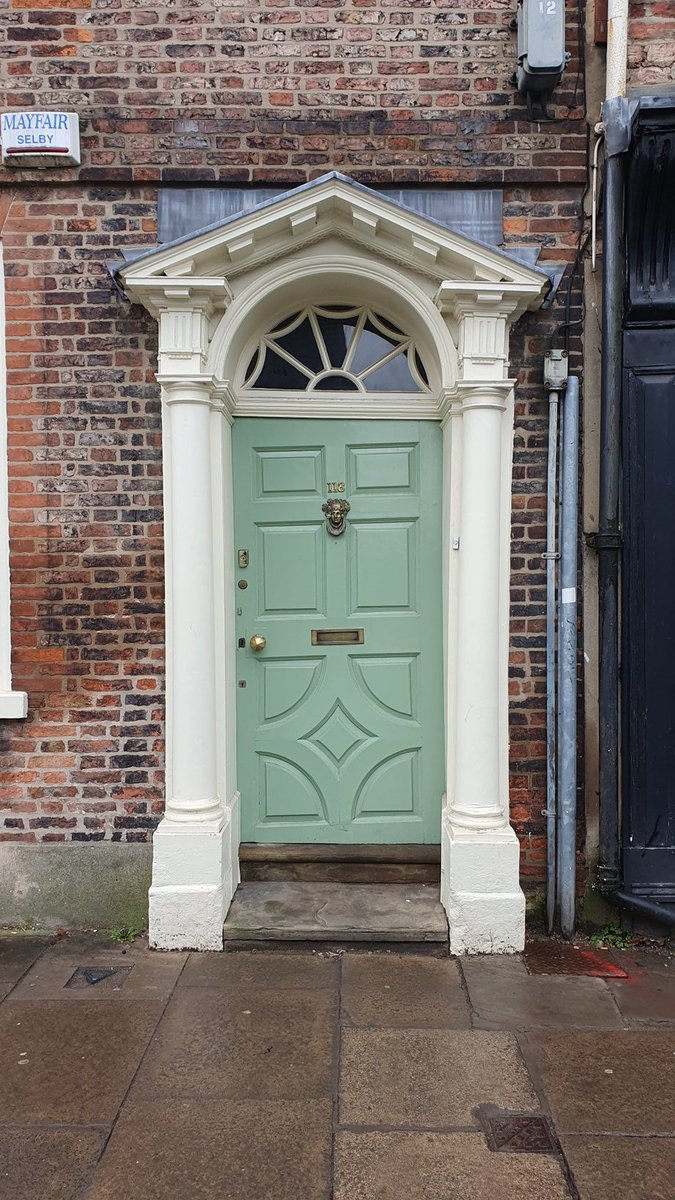 Rebecca Burrows tweet media