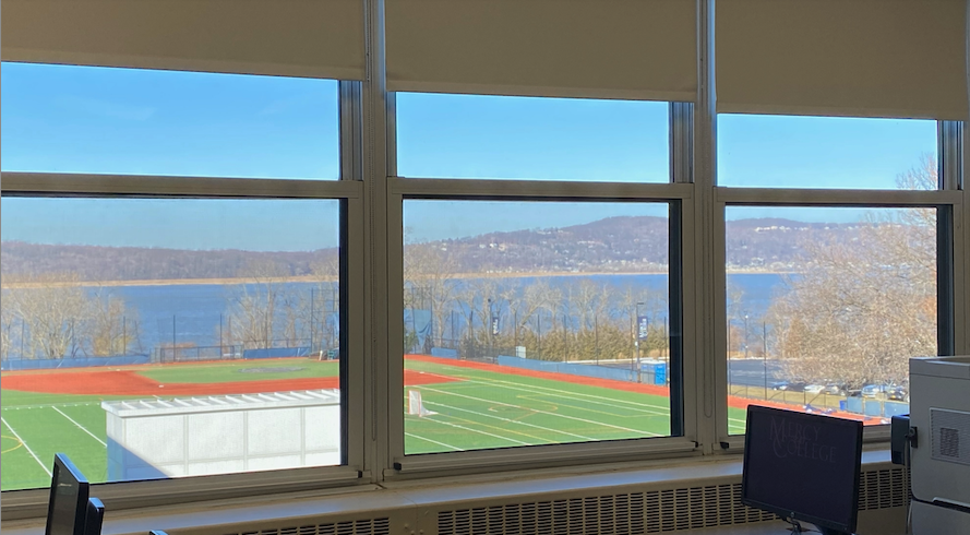 MrValencia24's tweet photo. Enjoying the view during our Saturday #MathPlay with STEP ss at @mercycollege 🖼️😎
#CodeBreaker #ITeachMath #MTBoS #STEM #MathIsFun #MathChat #Math #Maths #EdTech #SameDiffMath https://t.co/HN7UI8No88