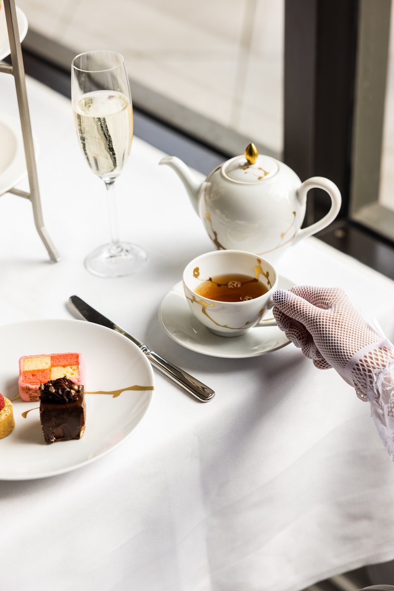Steep yourself in classic elegance at our DC Tea. Every Saturday, our Afternoon Tea is home to distinguished hors d'oeuvres, sparkling drinks, and so much more.