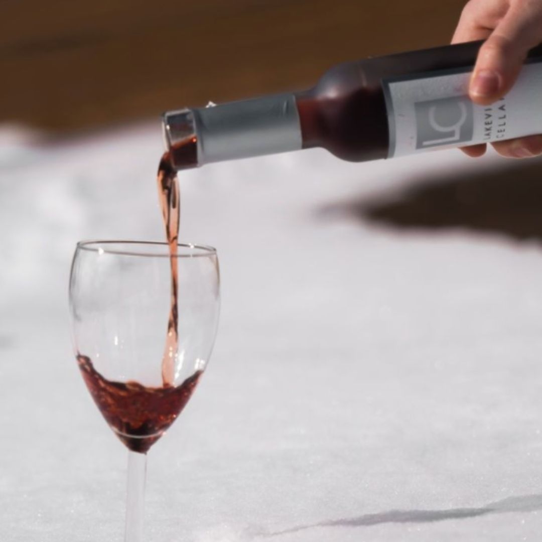 Red or white? Today is National Drink Wine Day and our restaurants downtown are ready to celebrate with you! Make sure to stop by a Queen St. Restaurant for a glass of wine today! ⁠

#DowntownNiagaraFalls #DrinkLocal