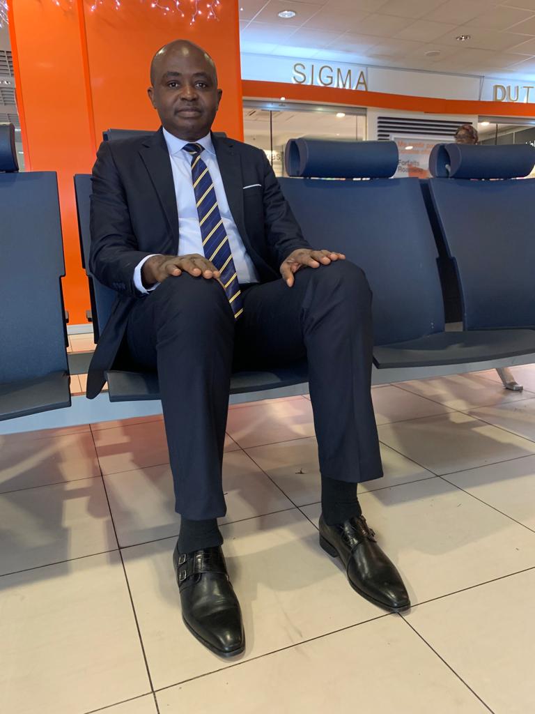 Germain3M's tweet photo. Bon weekend au PR national @HuismanKambongo, ce voyage soit sous la protection divine, vous êtes une référence de la communauté kasaienne, nous prions beaucoup que Dieu t'assiste enfin de venir en aide à cette population démunie, la paix, l'amour, l'espoir, la prospérité règne https://t.co/U9V5OkGUnH