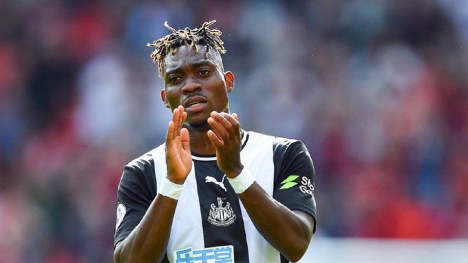 BigYouuttZim's tweet photo. Sad to hear about Christian Atsu in Turkey! Talented Winger!
Condolences to his family and to Ghana ๐ฌ๐ญ ๐๐๐๐๐ฝ๐๐ฝ๐๐ฝ
MHSRIP ๐๏ธ
#RIPChristianAtsu #christainatsu #RIPChristian #RipChristainAtsu https://t.co/2qvDtmkyNj
