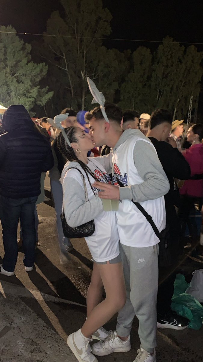 Lola y bugs bunny 🐰💕