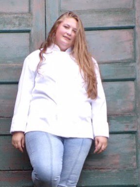 EastLeeCountyHS's tweet photo. Being a Culinary Academy student has prepared Hailey to be a successful chef today. She works @zestbonita, where she loves creating wonderful dishes. She intends to be active in the Resort & Hospitality Management industry after graduation #IAMEAST #SuccessIsMyOnlyOption https://t.co/HENYpZAK7J