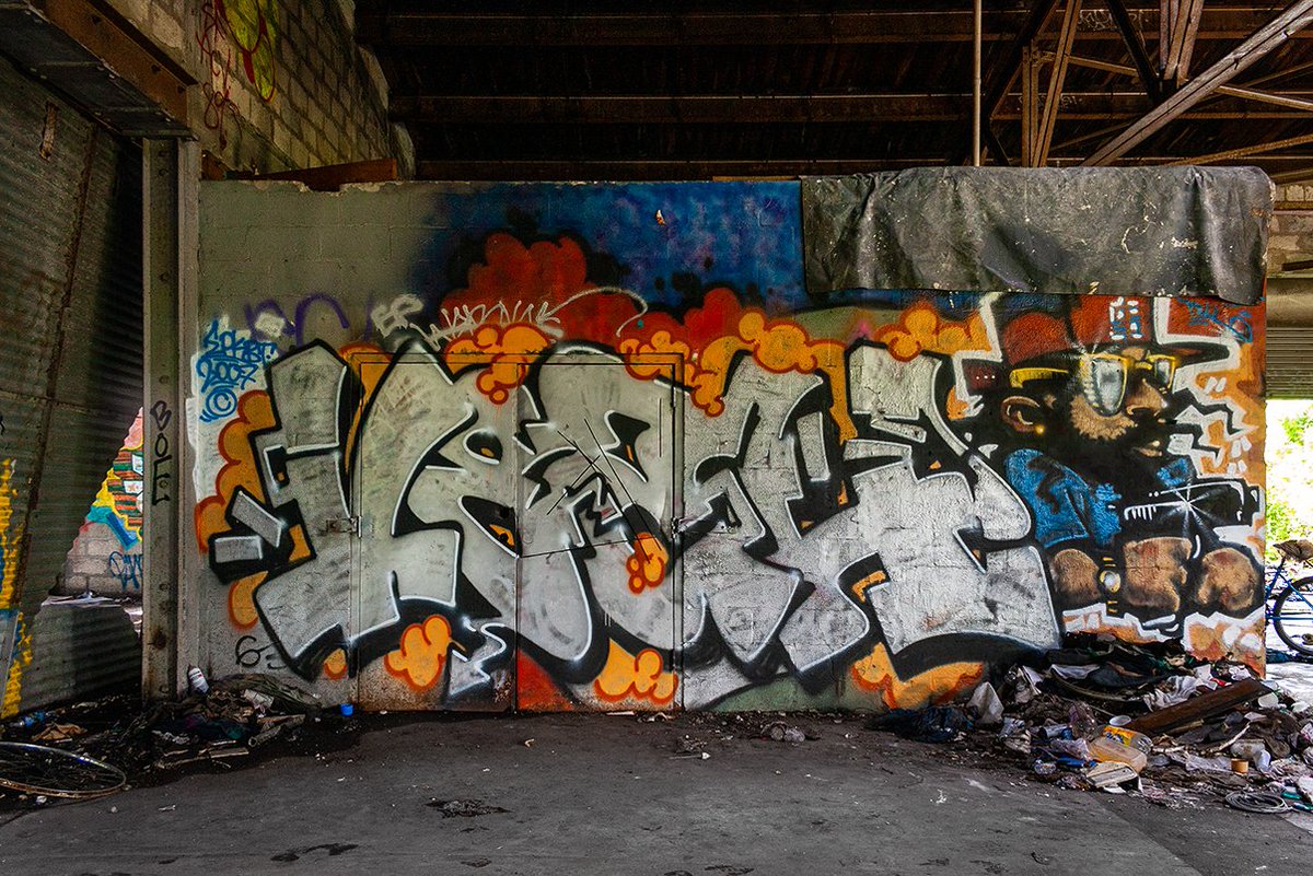 JamesandKarla's tweet photo. #penit #graffiti #miamigraffiti https://t.co/cYOvIGed7r