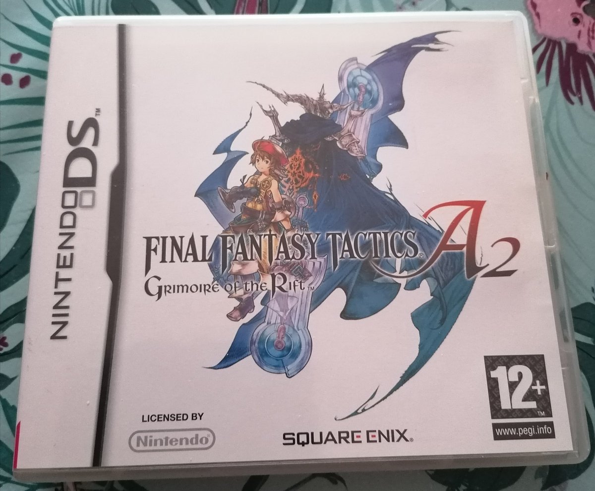 magus1er's tweet image. En attendant prêt de la sonnette de ma porte d&apos;entrée que hypothétiquement le chauffagiste passe pour réparer mon chauffe eau 😒
Je me fait une petite partie de #FinalFantasyTacticsA2 sur ma #Nintendo3DS 😃