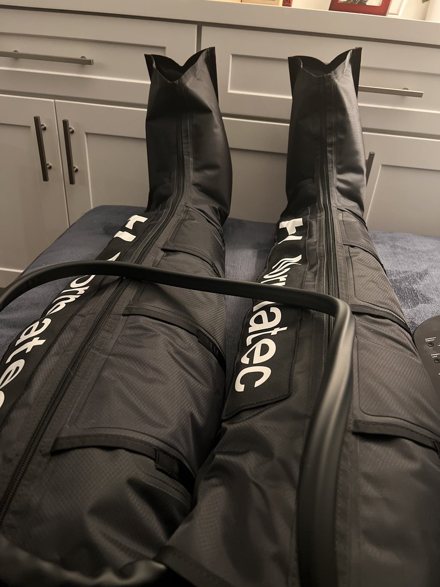 Torn calf muscle from tennis and can’t walk. Over here strategizing on how I could recover in one week or less.