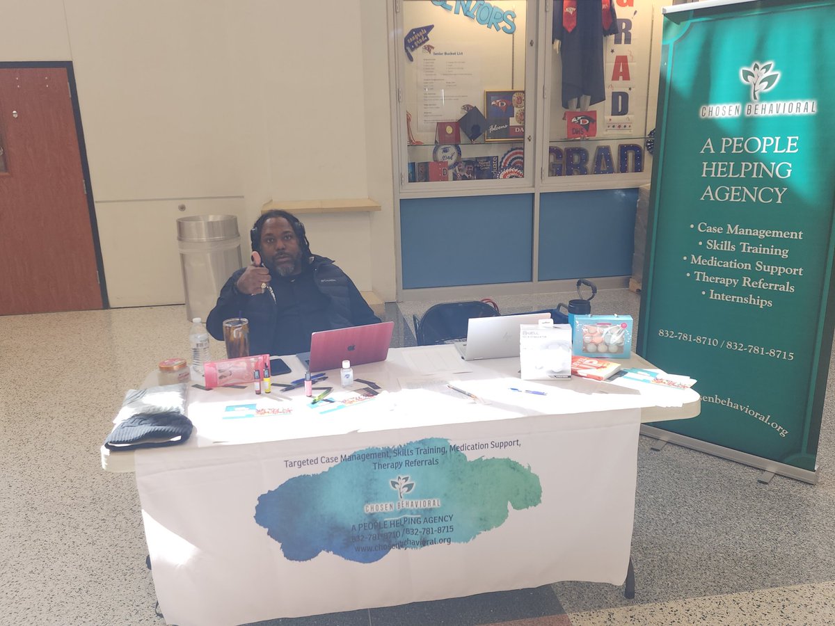 SchoolEngage_CB's tweet photo. Thank you team for showing up and showing out for #AdultSEL #SchoolEngagementProgram  #ChosenBehavioral @AldineISD @Counseling_AISD @SELCulture_AISD @MarcieStrahan https://t.co/VqOT6uz7sP