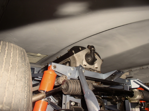 ClassicDigest's tweet image. #etypebonnet #underhoodview #clamshell Read More: classicdigest.com/readers-storie…