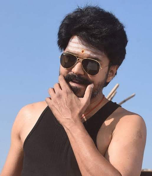 TeluguVijayFans's tweet photo. #Vaarasudu Day 1 Remains On Top Among 2023 Tamil Dubbed Releases 👑

Inspite Of Clashing With Two Senior Hero Films In Telugu States 💥💥

#Leo || #Varisu || #Vaarasudu || @actorvijay https://t.co/jy53MznBRt
