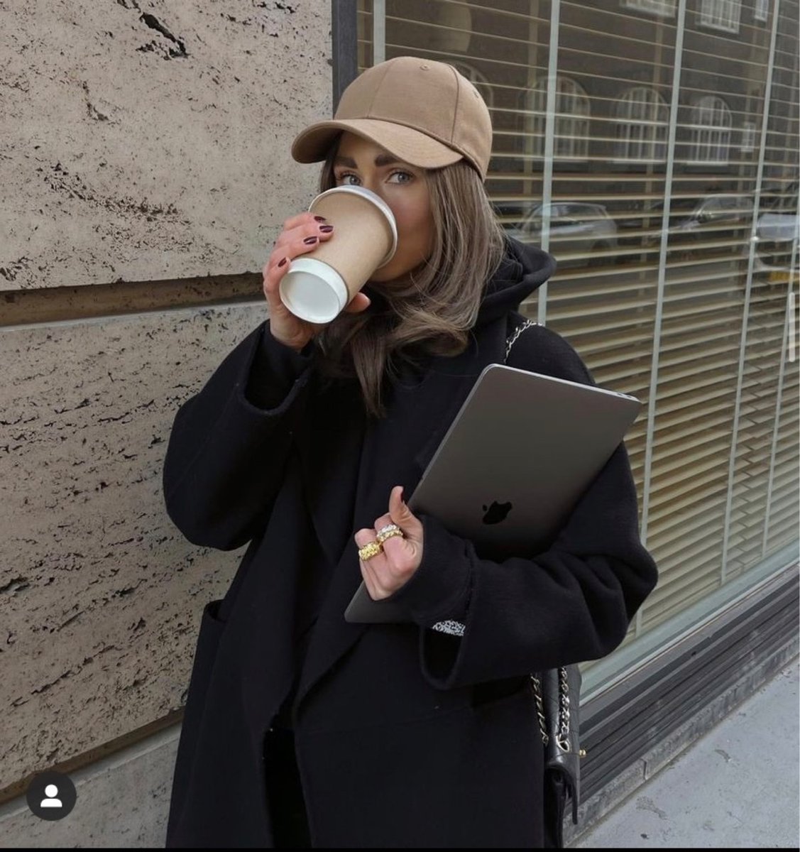 DinaSelzer's tweet photo. In a world where you can be anything, be kind ❤️ #spreadlove #positivity #dinaselzer @dinaselzer #competition #influencer #influencermarketing #fridayfeeling #MondayMotivation #tbt #traveltuesday #vegan https://t.co/nluynqAZBU