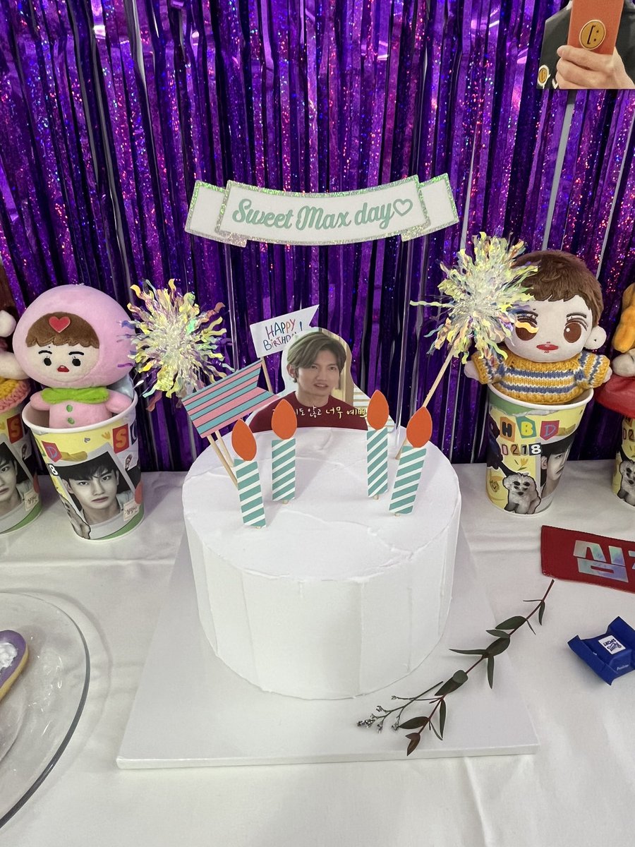 WithMax0218's tweet photo. 창민이 덕분에 만난 소중한 인연이라고 생각해요.
이번에 창민이 행복해하는 모습을 보니, 우리가 함께 응원해주는 것 자체만으로도 큰 힘이 되는 것 같아 기뻐요! 언젠가 우리도 다시 만나길 바랄게요. 항상 서로 응원해요!
@ma_xday
#Sweet_MAXday
#찾았다_내사탕_내댕글 https://t.co/GadSGgEaj3