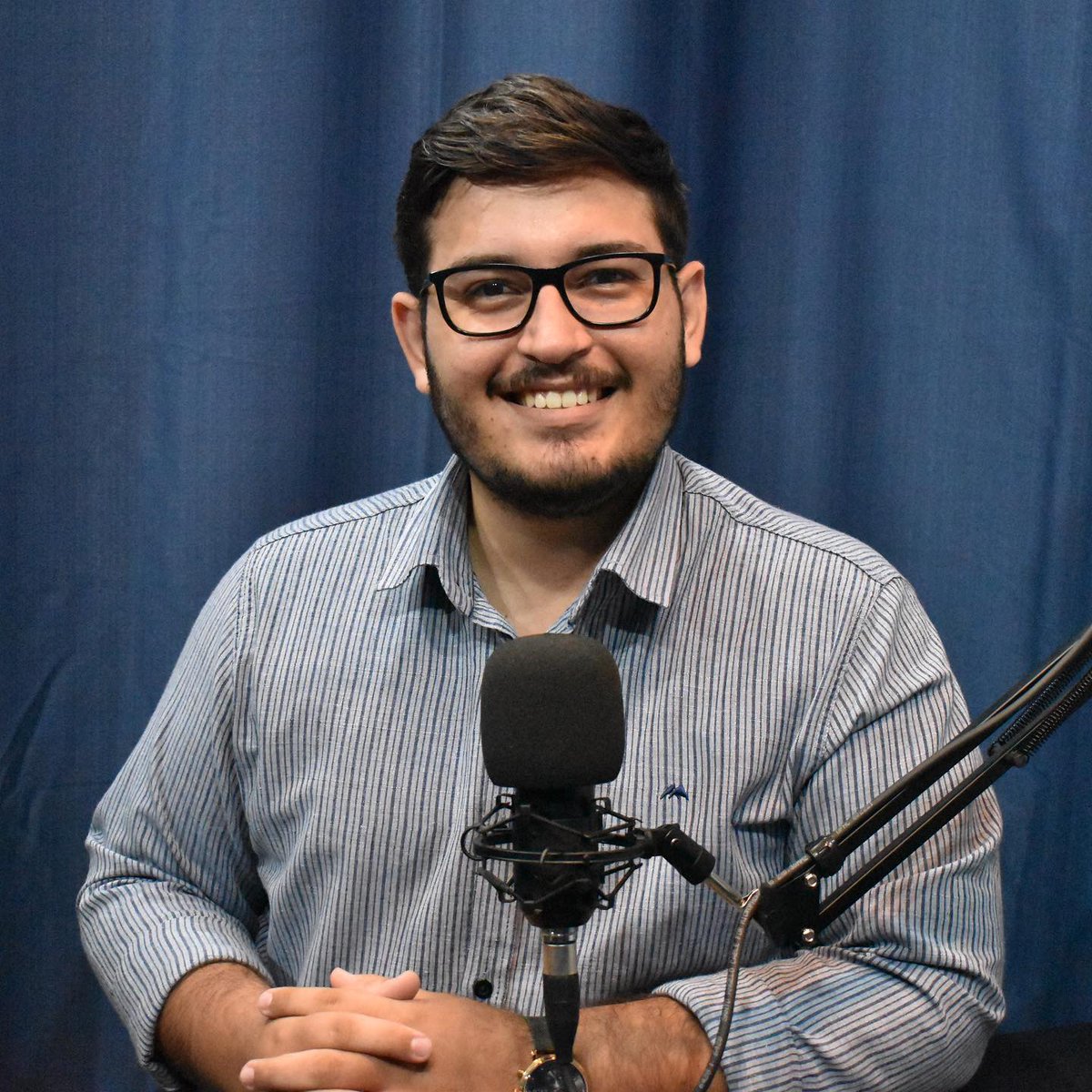 MatioliEliseu's tweet photo. Quem diria que na comunicação me encontraria 🎙📣

#entrevista #comunicação #radio #rádio #entretenimento #podcast #podcastbrasil #microfone https://t.co/4wOAkOpD03