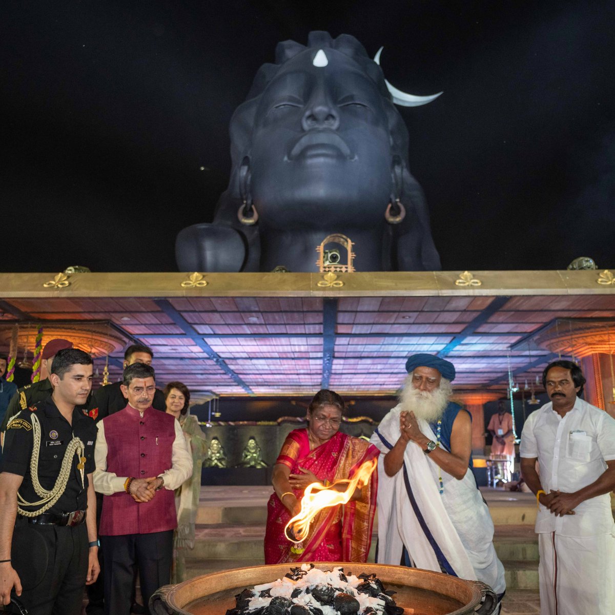 Isha Foundation tweet media