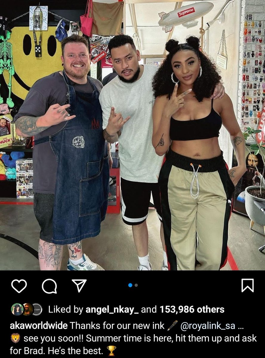 Futhi36295291's tweet image. Not Nadia being left with the other half of that tattoo 💔💔 wuuuuu hai 😭😭🥺🥺🤧🤧🤧💔💔💔 this hurts .

#AKAFuneral