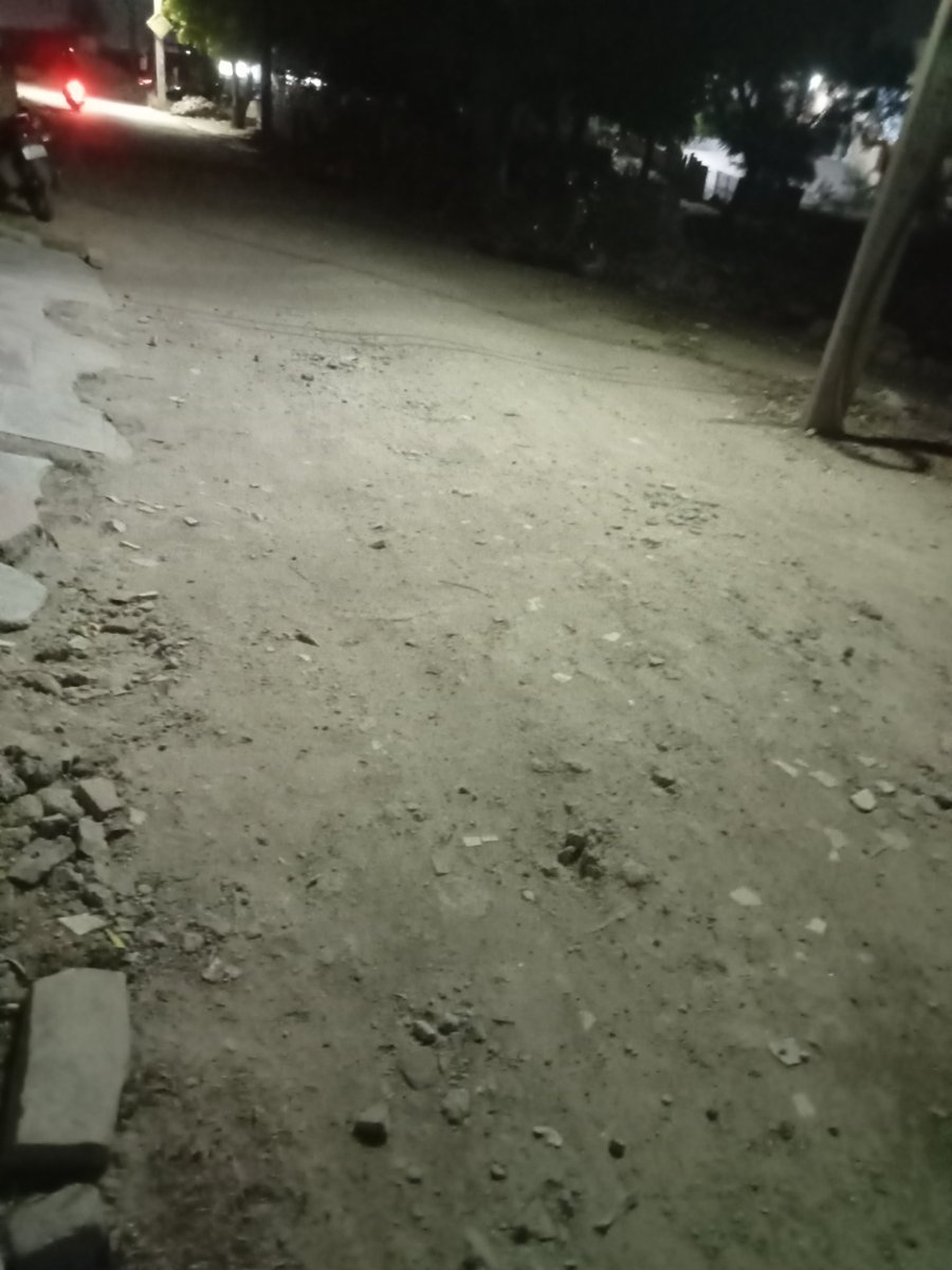 harsh28494's tweet photo. Bone breaking roads reason behind road accidents
@ashokgehlot51 @SachinPilot https://t.co/DNPhF7aOEb