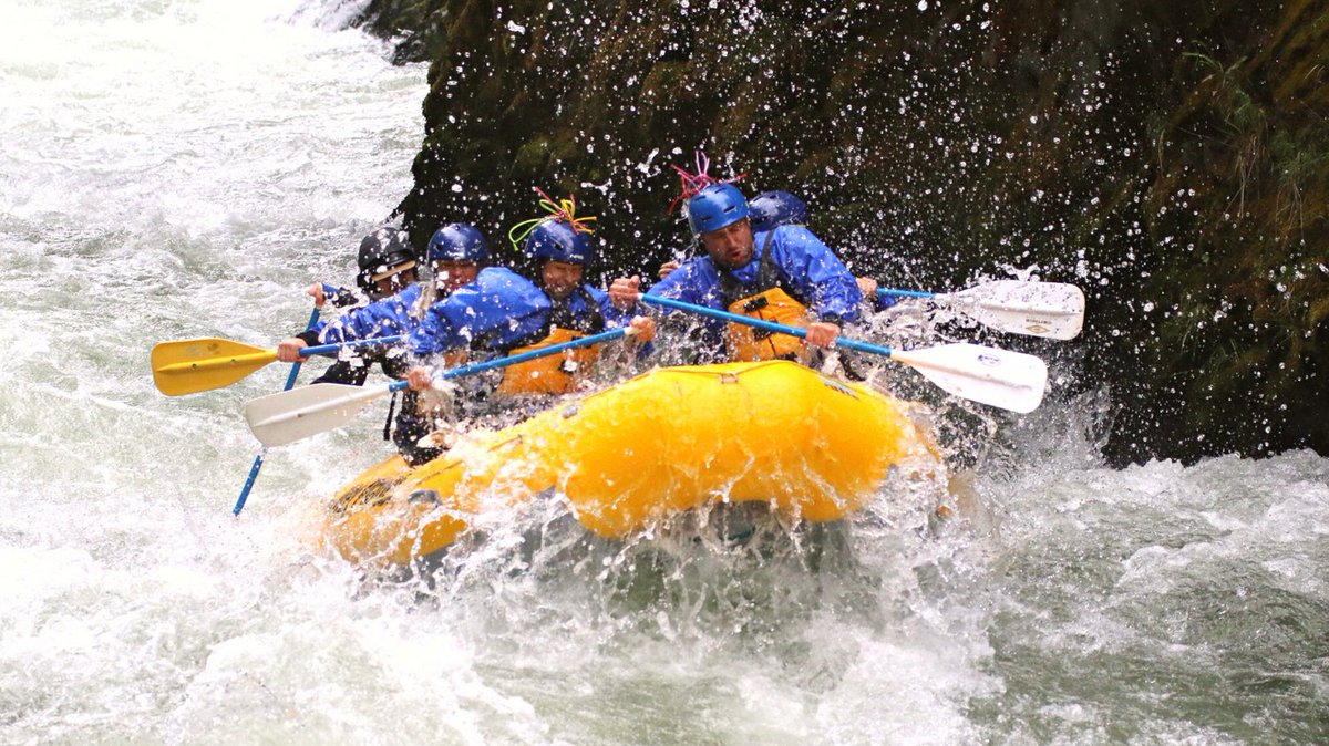 Goofy helmets are highly encouraged when celebrating a special occasion on the river 🎉
