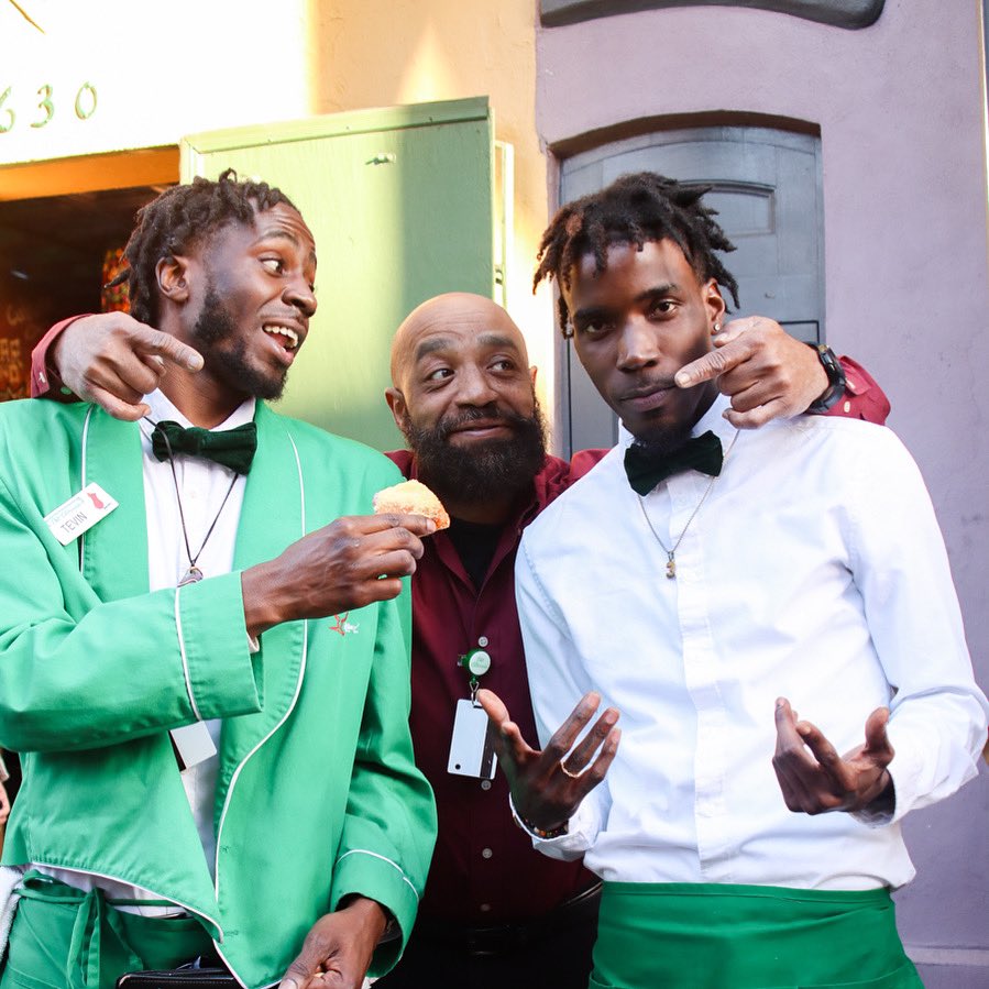 King Cake Hub💜💚💛 tweet media