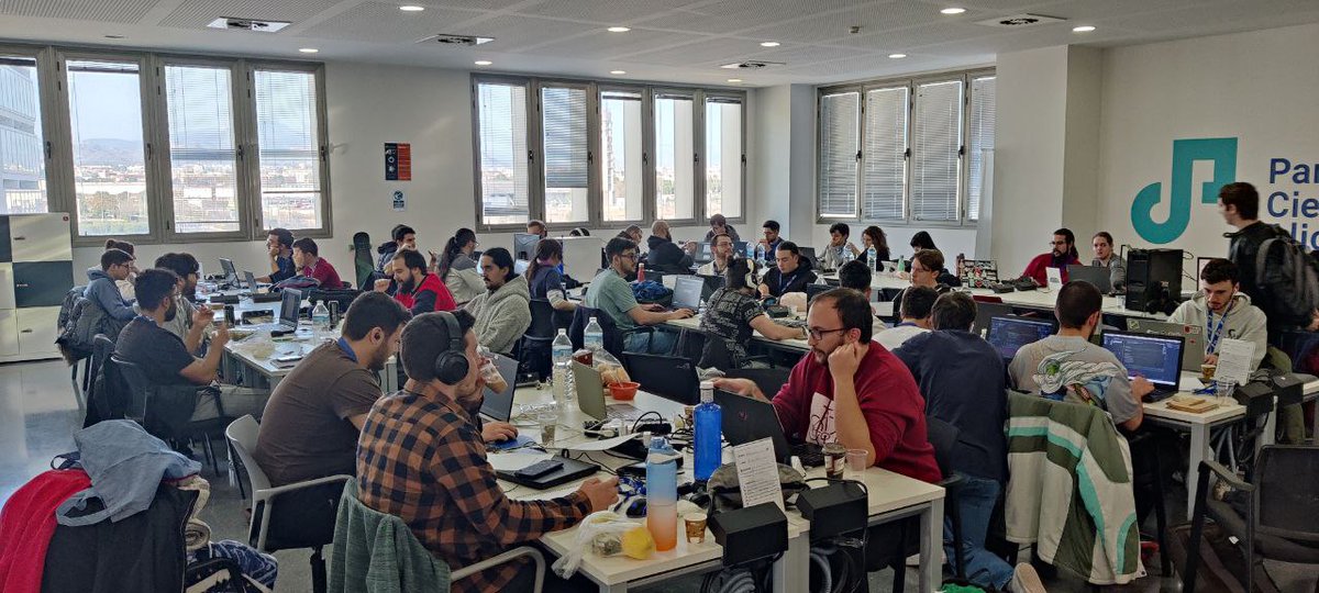 MultiTecUA's tweet photo. 🔥 Segundo día de la @GameJamAlicante con un pedazo de ambiente.

No podemos esperar más para ver esos juegos acabados 🤩 https://t.co/q1FoqbLdct