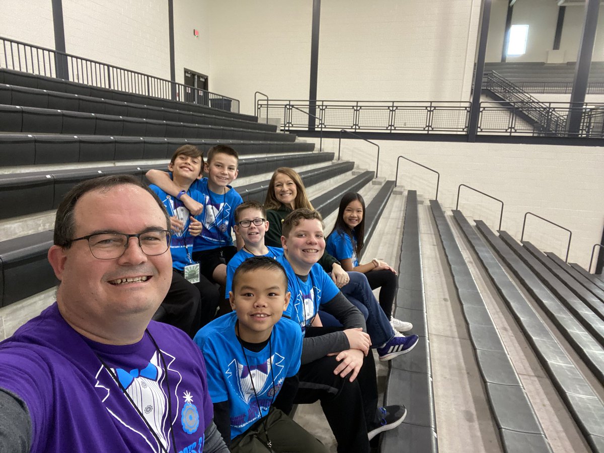 Julee Vorachard tweet media