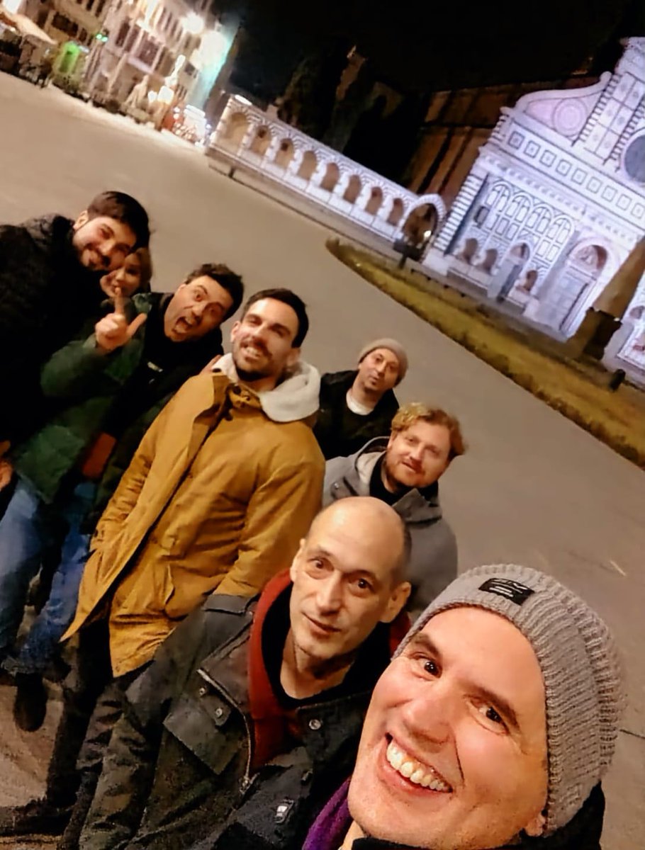 Special team event framed by a magnificent view 🤩 
Perfect opportunity to spread our warmest #welcome to Sofia and <a href="/drazen04/">marco damiani</a>!
We're thrilled to have you onboard and can't wait to build on what we are going to learn from each other. Let's rock 🤜🤛
#doubleloopers, this is us 💚💜