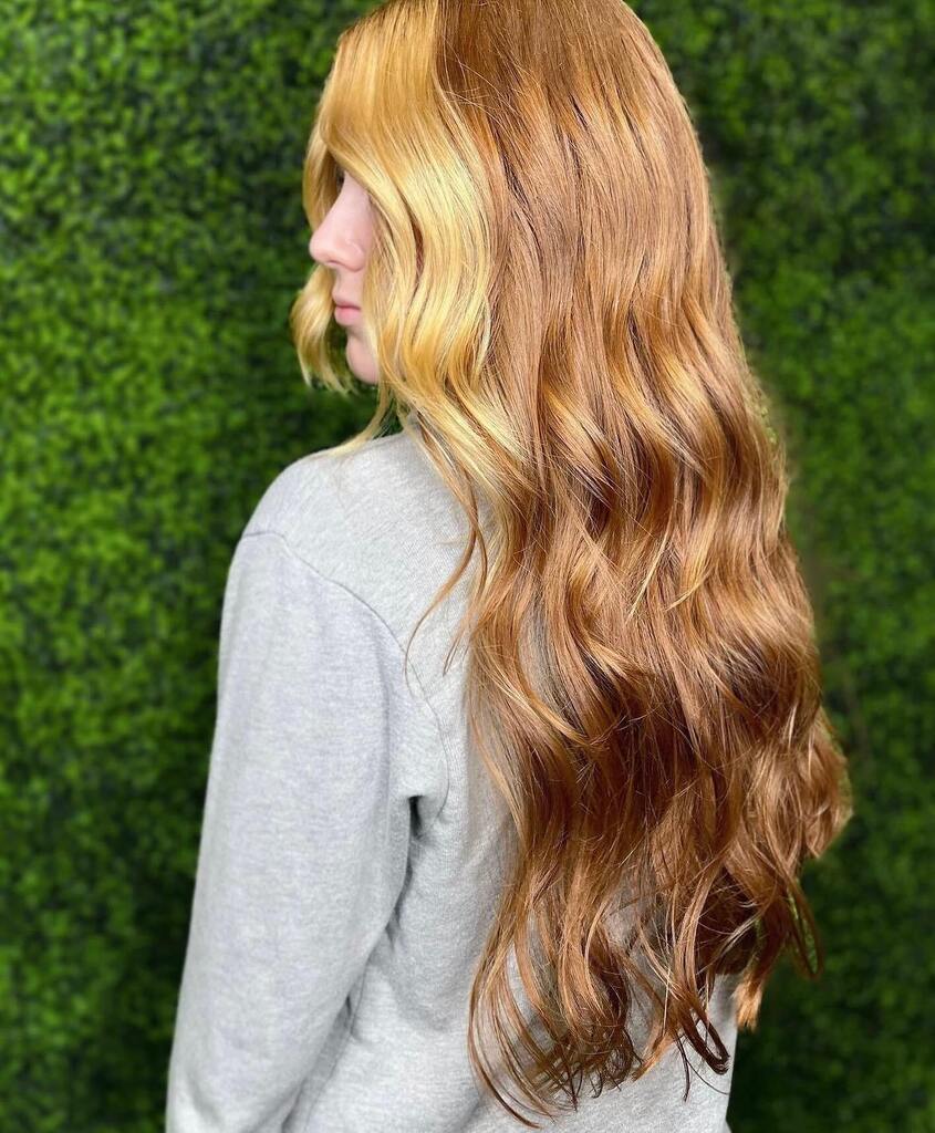 salontower's tweet image. Gurrrrllllllllll @colorme_courtney never ceases to delight &amp;amp; amaze! 
.
.
.
#faceframe #moneypiece #thatsmoneyhoney #haircolor #hairstylistofbuffalo