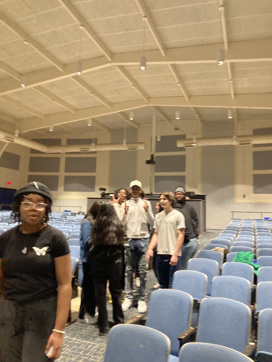 KHS Spanish Club group picture.