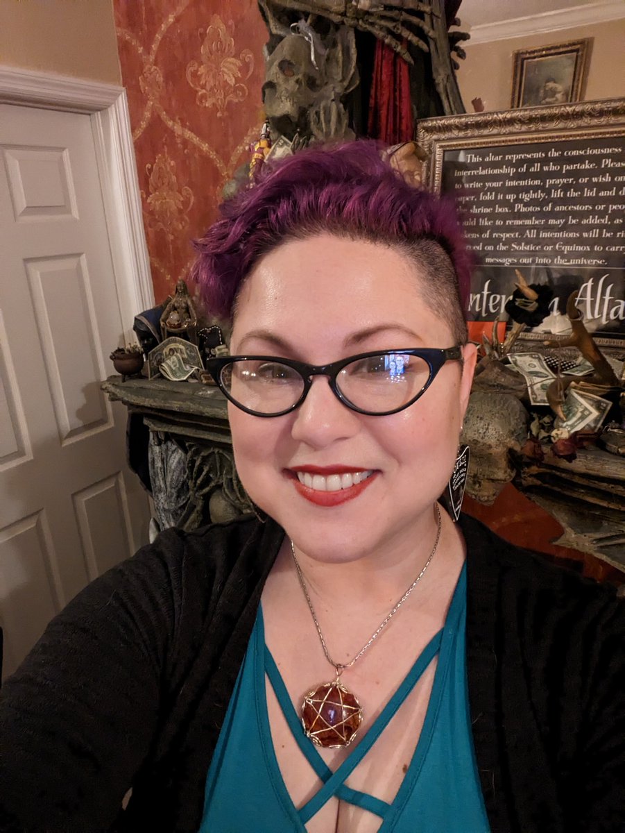 ladyaprillark's tweet photo. Happy Saturday! If you're in the Tampa Bay area today, stop by Alchemy &amp; Ashes for a Reading and some shopping. 
#psychic #helpful #mentalhealth https://t.co/PmcIqobWKw