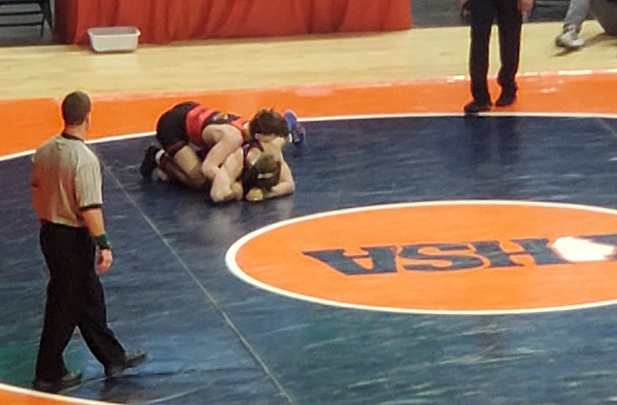 BataviaWrestler's tweet image. At 145 Cael Andrews earns a hard fought blood round victory.
He will finish his senior year as a top-6, ALL-STATE wrestler!