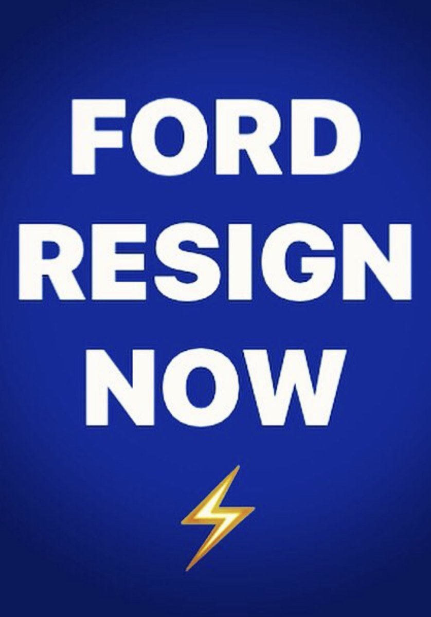 davidchiarelli's tweet photo. #POEC #FordFailedOntario #DougFordMustResign #FreeDumbConvoy #OPSFailed #OPPFailed #OttawaOccupation #KlondikePapers #Cdnpoli #Onpoli 🍁😳🍁 The “FreeDumb” Convoy Was, Among Other Things, A Colossal Ottawa Police Fail! Why Was Dougie MIA?!?👇😬👇 https://t.co/HuJ2n7GdMr