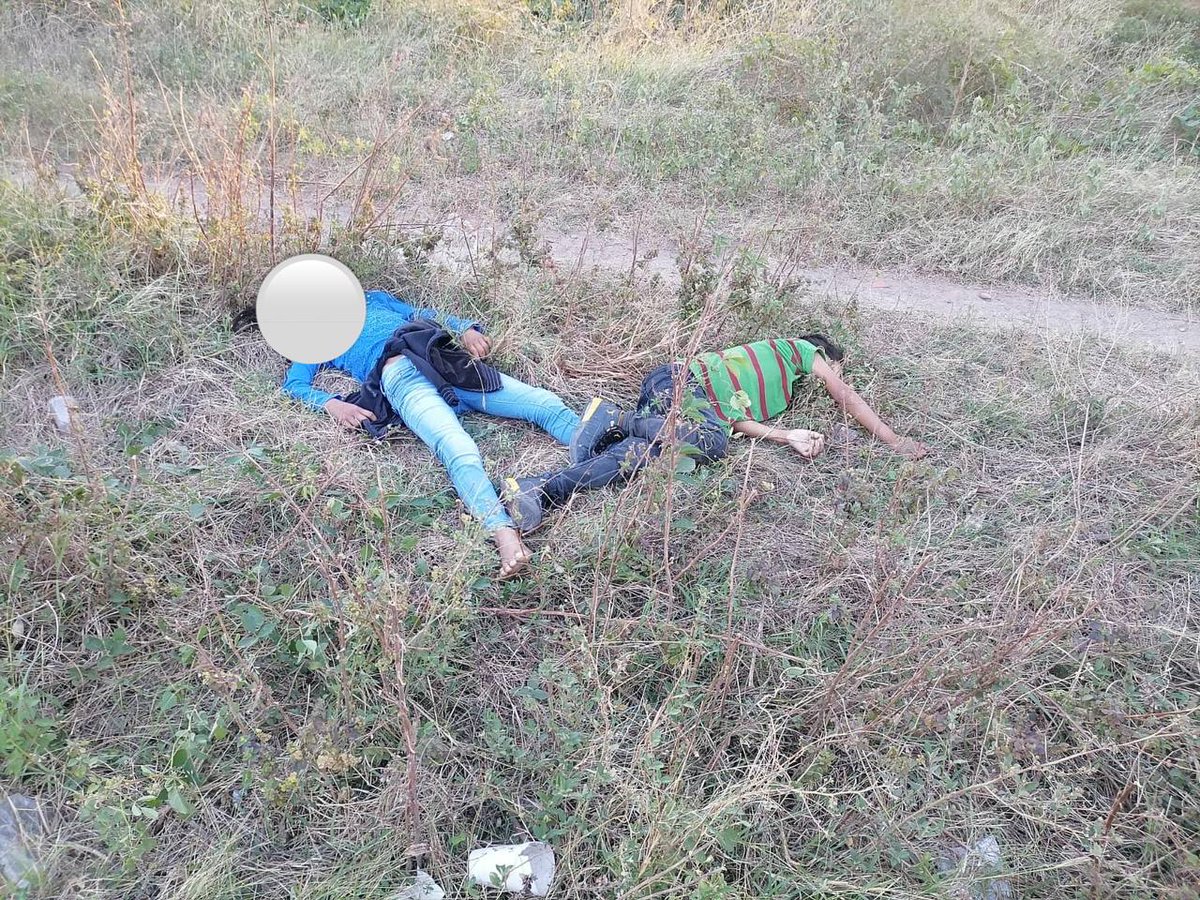 Omar_Aguilar212's tweet photo. #UltimoMinuto
#RegionIstmo
Fueron localizados dos cuerpos sin vida en jurisdicción de El Espinal.
Los cuerpos corresponden a una niña y a un niño, edades aproximadas entre 10 y 12 años. Acordonada la zona en espera del MP. https://t.co/fduOpMGCxa