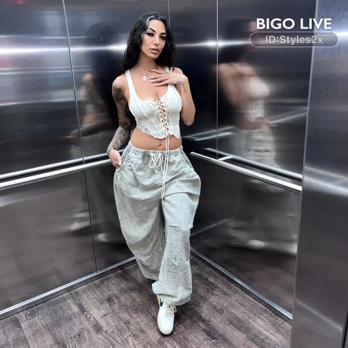 bdrake593's tweet image. Come and see 🪬𝒮𝓉𝓎𝓁ℯ𝓈 🧿 streaming live on #BIGOLIVE and make new friends! 
slink.bigovideo.tv/689l9i