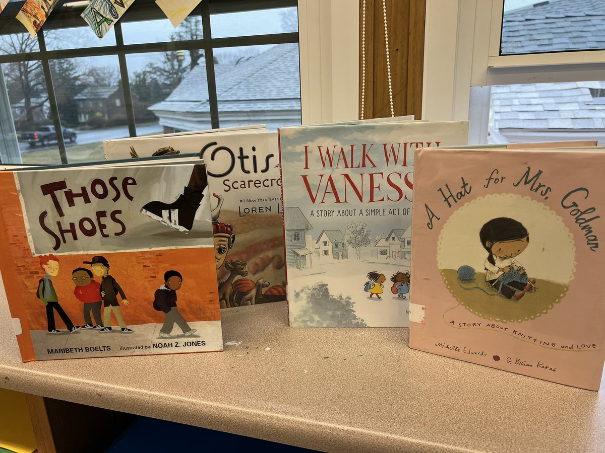 A month of compassionate read alouds led to great conversations about how we care for others. 📚 ❤️ #ewlearns #doubleup <a href="/NorthSideEW/">North Side School</a> 🏫