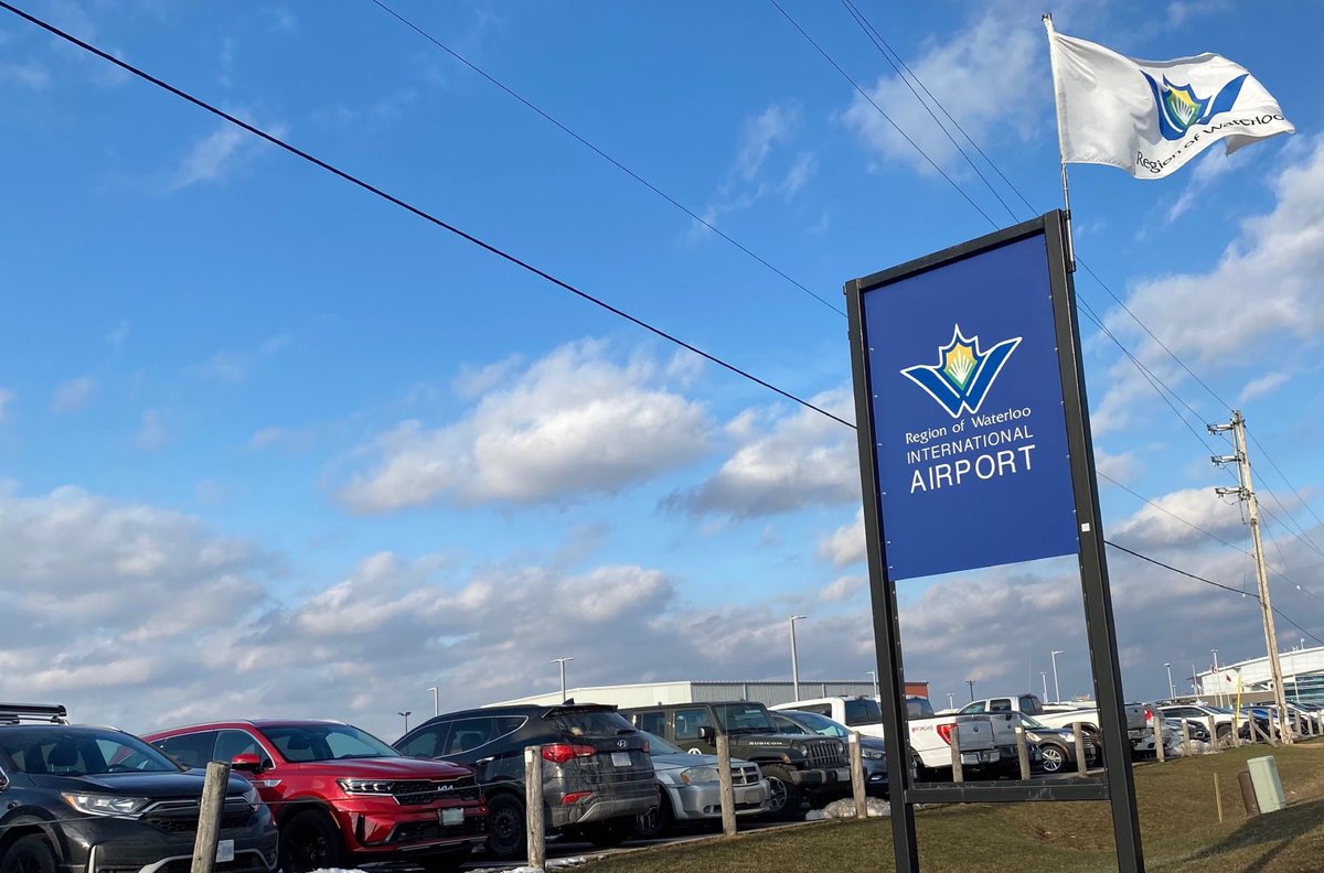 🚨ATTN #WatReg travellers! There’s minimum parking available at the airport. If you’re local, please consider getting dropped off for your departing flight. Taxis are available 24/7 for all arriving flights. We’re sorry for this inconvenience. Thank you for your cooperation💙