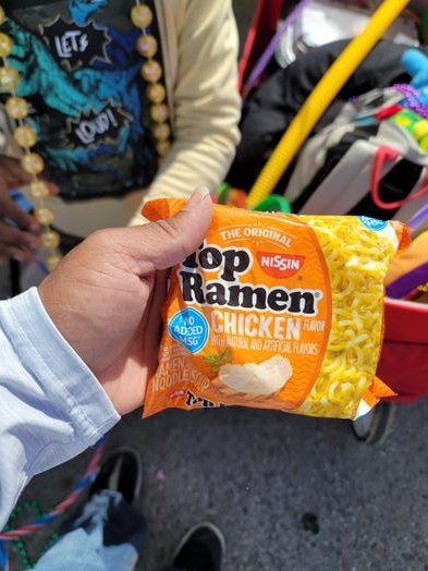 KingJorial's tweet photo. Bruh, they throwing noodles at parades now.  😂
#Mardigras https://t.co/kAUsehQqHA