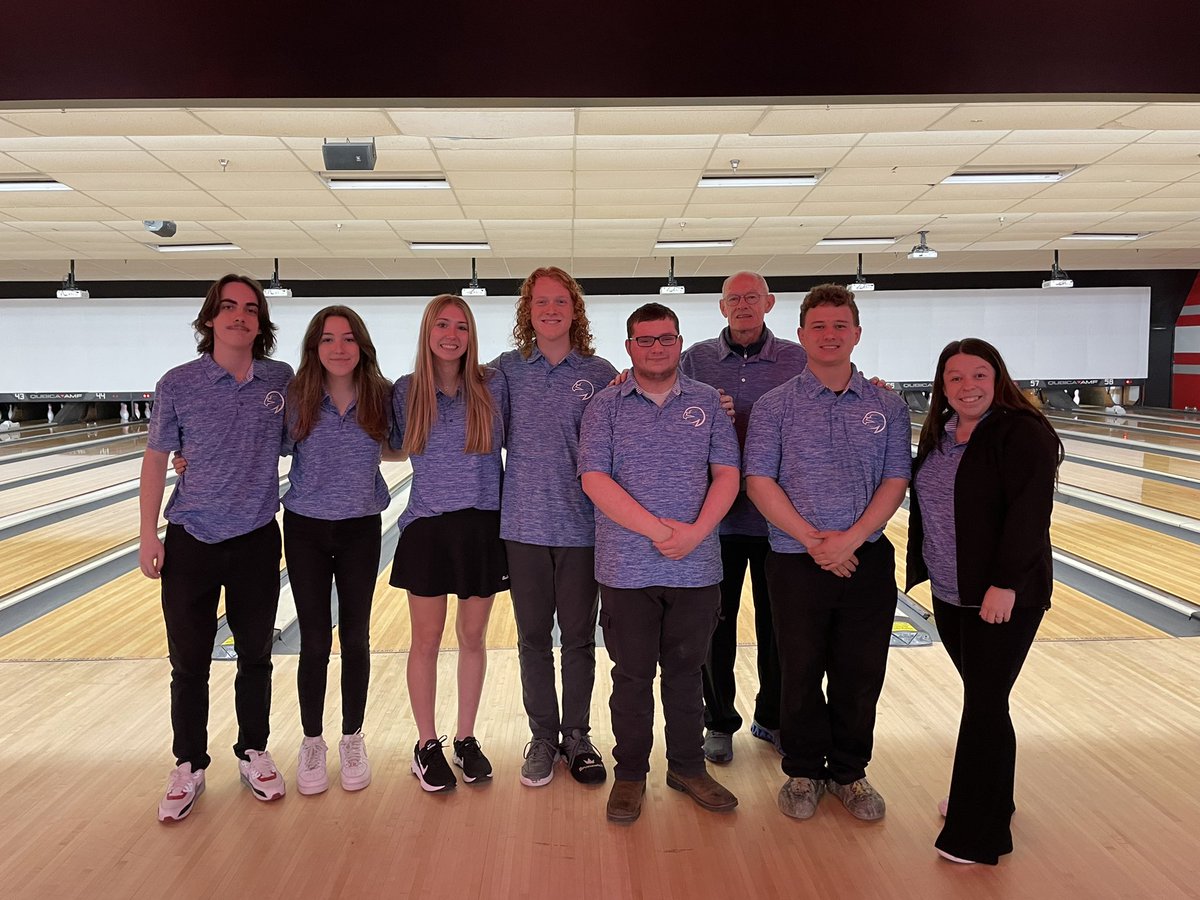 MichaelJungEDU's tweet photo. Congratulations on a great first season @NFHS_TrueNorth 🎳! Thank you Mr. Tarbet &amp; Mrs. Burrow for your support and sponsorship. 

Three Falcons earned All-District! #trueNorth #excellence @forneyisd @justinwterry https://t.co/K1X3IAwVYe