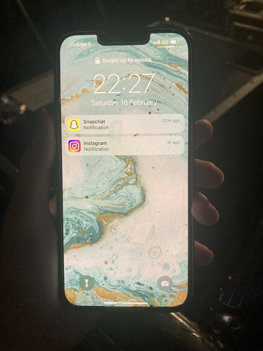 claaa_hehe's tweet photo. !urgent! j’ai retrouvé un téléphone au #MIKFESTIVAL en fosse
je l’ai déposé à la consigne https://t.co/BRIGyNM0lb