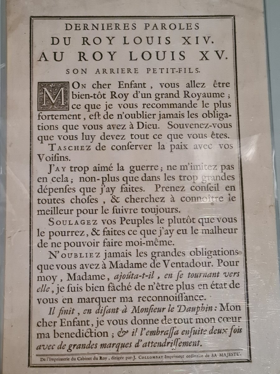 #ledetailquejaime  #placard Les derniers instants de #LouisXIV auquel #Louis succédera  @CVersailles #expoLouisXV #LouisXV #Roy #roi #Bourbon