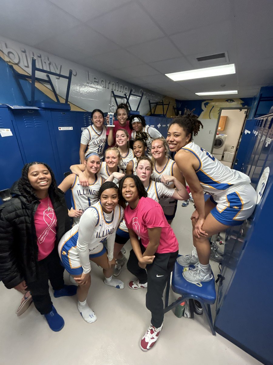Karrie Redeker (@karrieredeker) on Twitter photo Final: #19 <a href="/ICC_CougarsWBB/">ICC Women’s Basketball</a> 80, Lincoln Land 56. Cougs had 26 ast & held LL to 34% FG
<a href="/gilbert_halie/">halie gilbert</a> 14pt/6reb
<a href="/Miyawebb_3/">miya webb</a> 14pt
Elena Redgate 12pt/6ast
<a href="/peytondearing1/">peyton dearing</a> 9pt
<a href="/kyblock22/">Kyleigh Block</a> 8pt/5ast/4reb
<a href="/naomielliott22/">Naomi Elliott</a> & @tyanalovelace23 8pt/4reb each
I BEAT THE DEAN: The Team! Final: #19 <a href="/ICC_CougarsWBB/">ICC Women’s Basketball</a> 80, Lincoln Land 56. Cougs had 26 ast & held LL to 34% FG
<a href="/gilbert_halie/">halie gilbert</a> 14pt/6reb
<a href="/Miyawebb_3/">miya webb</a> 14pt
Elena Redgate 12pt/6ast
<a href="/peytondearing1/">peyton dearing</a> 9pt
<a href="/kyblock22/">Kyleigh Block</a> 8pt/5ast/4reb
<a href="/naomielliott22/">Naomi Elliott</a> & @tyanalovelace23 8pt/4reb each
I BEAT THE DEAN: The Team!