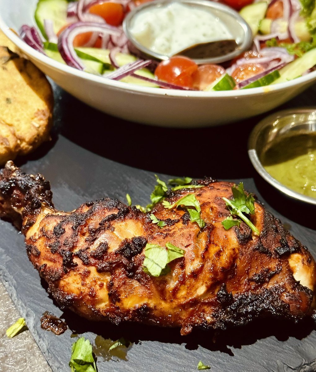 Could say we’re a bit late to the ‘air fryer party’ after only picking ours up this week.  Here’s our first attempt at tandoori chicken.  Bang on the money!